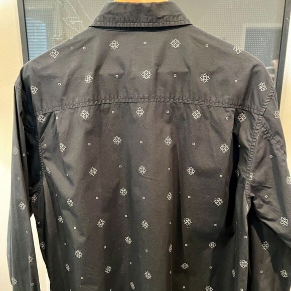Stussy - Geometric Print LS Shirt - Black - Picture 6 of 7